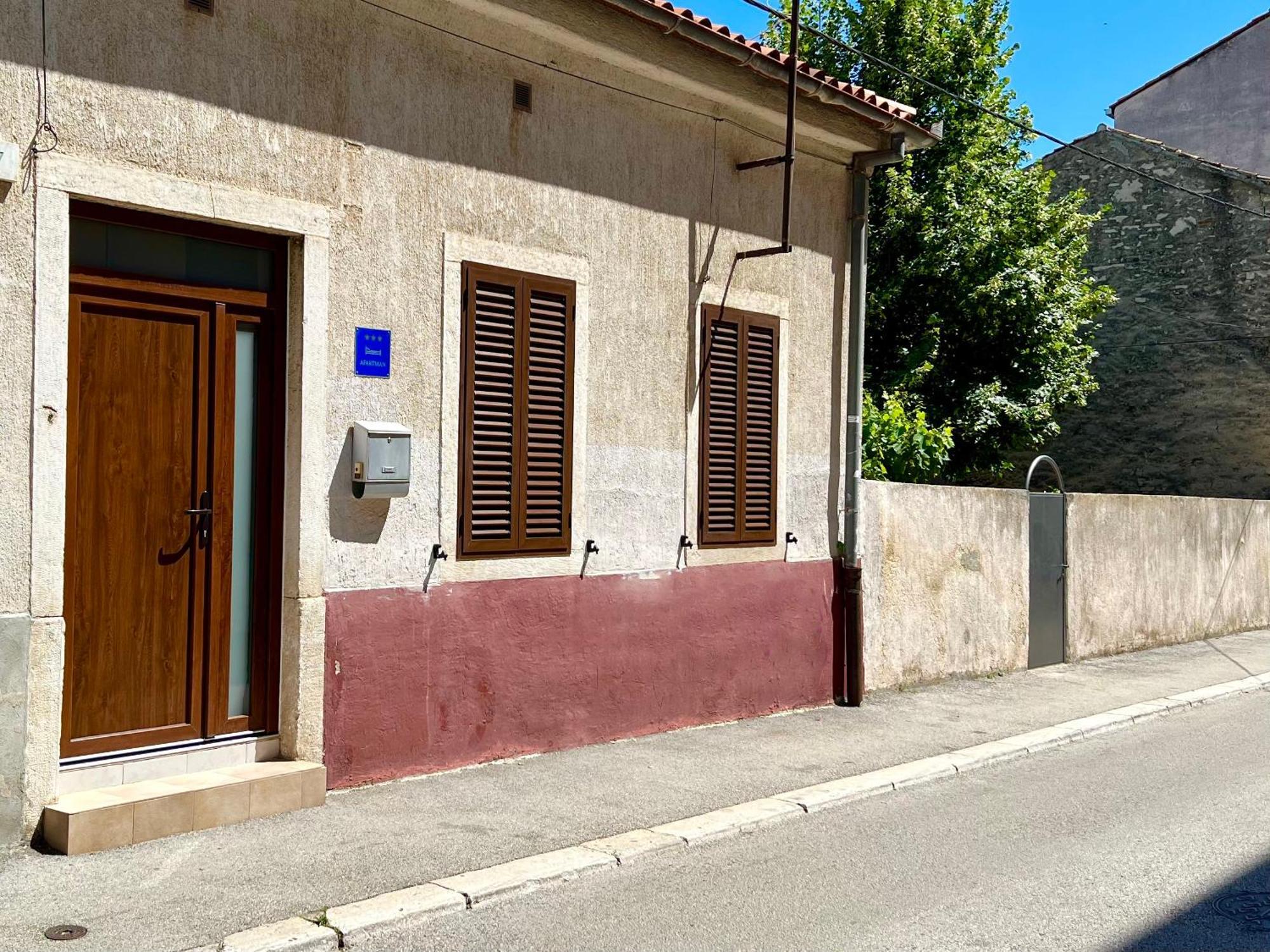 V&V Apartment Pula Exterior foto